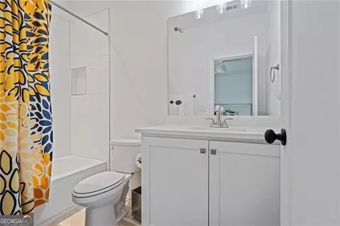 Bath - 1853 Bragg St, Chamblee, GA 30341 photo 6 of 6