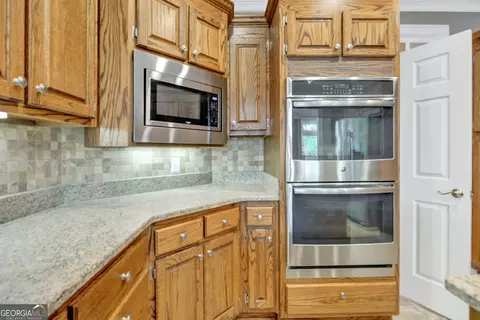 Kitchen - 125 Lake Dr, Covington, GA 30014 photo 6 of 6