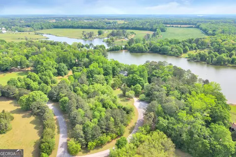 View/Area - 125 Lake Dr, Covington, GA 30014 photo 3 of 4