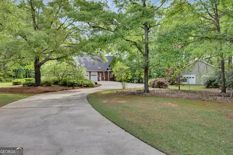 Exterior - 125 Lake Dr, Covington, GA 30014 photo 1 of 13