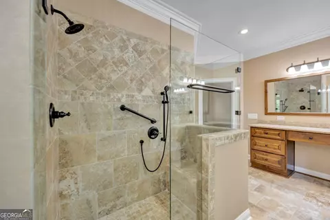 Bath - 125 Lake Dr, Covington, GA 30014 photo 4 of 6