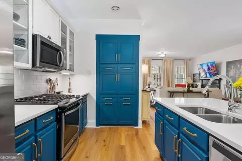 Kitchen - 4121 Summers St SW, Covington, GA 30014 photo 4 of 4