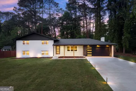 61 Suburban Dr NW, Kennesaw, GA 30144