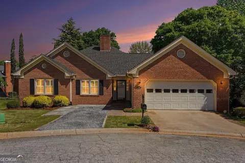 1180 Oakpark Dr, Mcdonough, GA 30253