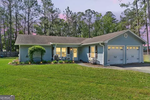 115 Pineneedle Ct, Kingsland, GA 31548