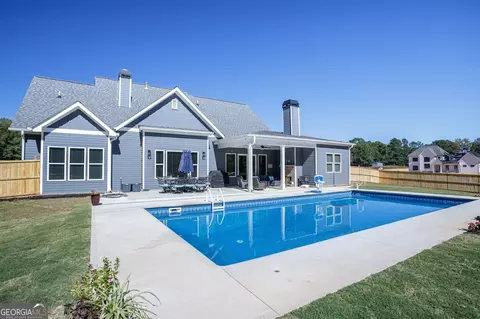Exterior - 255 Old Town Rd, Dacula, GA 30019 photo 9 of 10