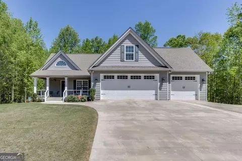 7660 Fern Ln, Lula, GA 30554