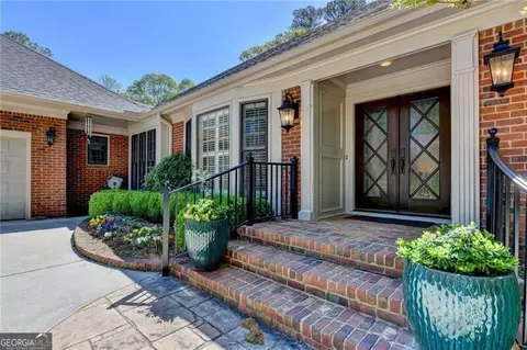 5405 Bannergate Dr, Johns Creek, GA 30022