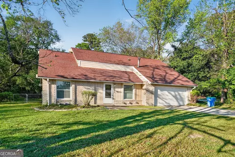 3390 Valley Bend Rd, College Park, GA 30349