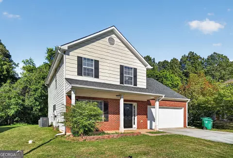 2404 Raven Cir, Lithonia, GA 30058