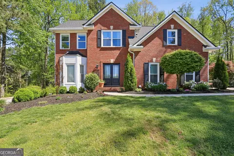 1655 River Oak Dr, Roswell, GA 30075