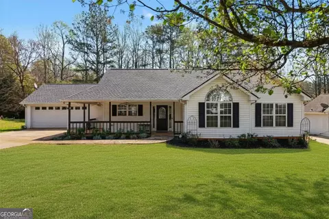 7177 Ironwood Dr, Gainesville, GA 30507