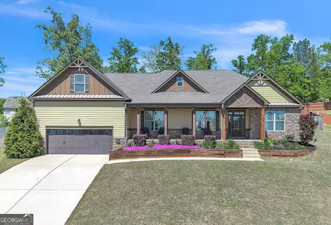 228 Talking Leaves Ct, Acworth, GA 30101