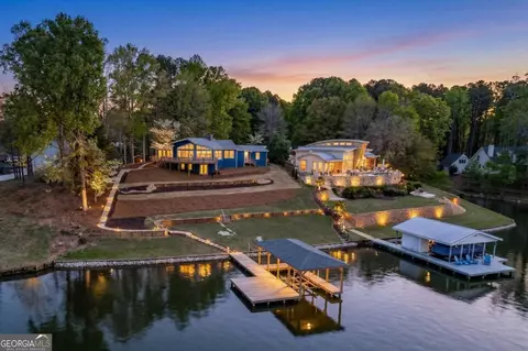 137 Rockville Springs Ct, Eatonton, GA 31024