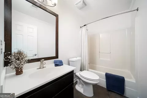 Bath - 3265 Heatheridge, Duluth, GA 30096 photo 4 of 4