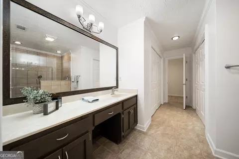 Bath - 3265 Heatheridge, Duluth, GA 30096 photo 1 of 4