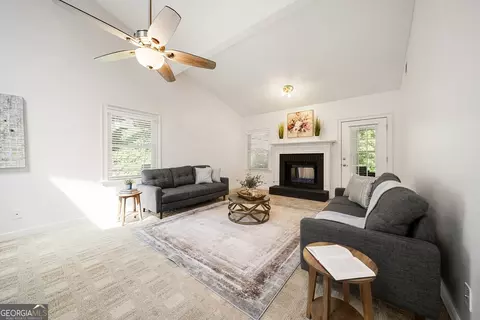 Living - 3265 Heatheridge, Duluth, GA 30096 photo 2 of 3