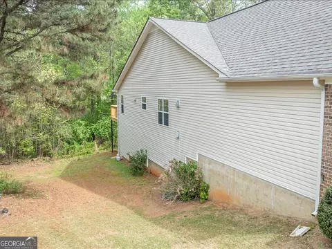 Exterior - 1406 Morgans Blf, Monroe, GA 30656 photo 16 of 20
