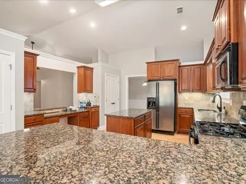 Kitchen - 1406 Morgans Blf, Monroe, GA 30656 photo 1 of 6