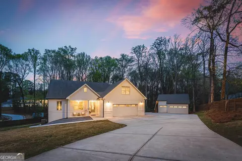 5758 Williams Rd, Norcross, GA 30093