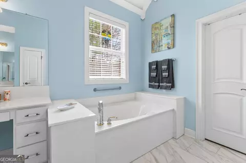 Bath - 1210 Sumter Ct, Mcdonough, GA 30252 photo 7 of 7