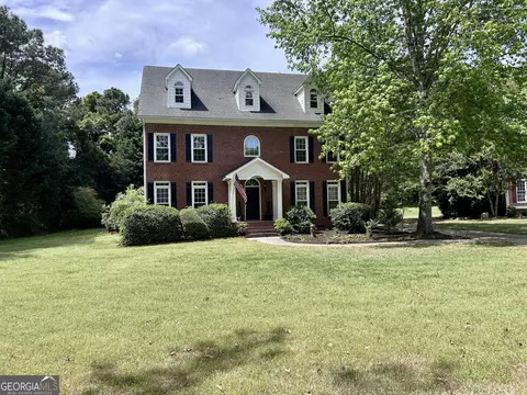 100 Brookfield Ct, Tyrone, GA 30290