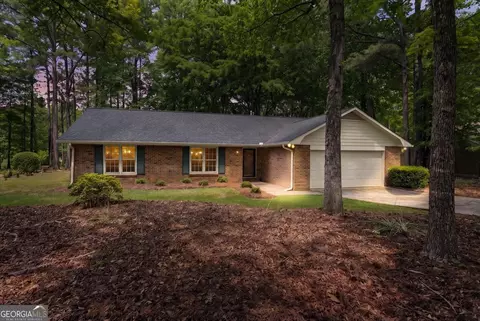 124 Crofts Cor, Peachtree City, GA 30269