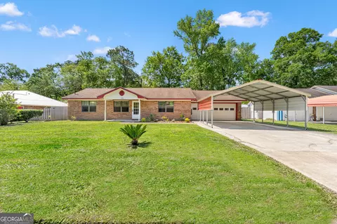 129 W Peach Ave, Kingsland, GA 31548