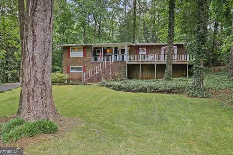 495 Bouldercrest Dr SW, Marietta, GA 30064