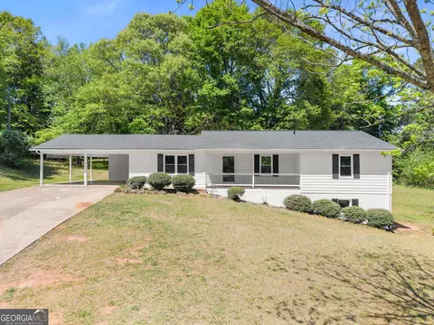 217 Quail Trl, Cornelia, GA 30531
