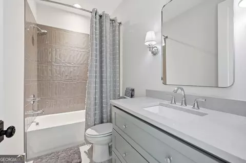 Bath - 1872 Hickory Rd, Chamblee, GA 30341 photo 7 of 7