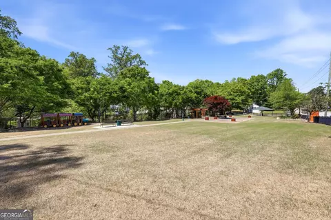 Exterior - 1872 Hickory Rd, Chamblee, GA 30341 photo 13 of 15