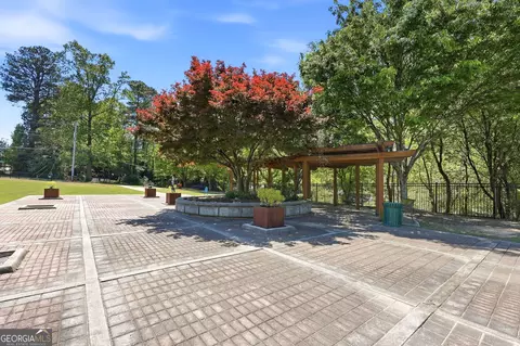 Exterior - 1872 Hickory Rd, Chamblee, GA 30341 photo 14 of 15
