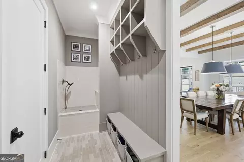 Entry Way - 1872 Hickory Rd, Chamblee, GA 30341 photo 2 of 4