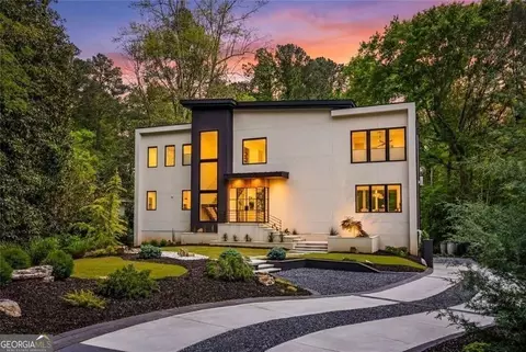 17 Interlochen Dr NE, Atlanta, GA 30342