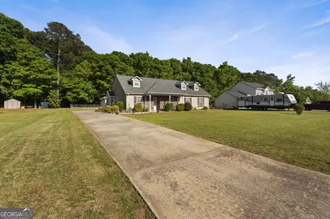Exterior - 398 Clydes Way, Jackson, GA 30233 photo 2 of 3