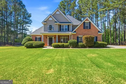 195 Chaucer Pkwy, Fayetteville, GA 30214