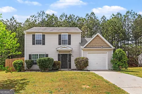 6798 Merrywood Dr, Fairburn, GA 30213