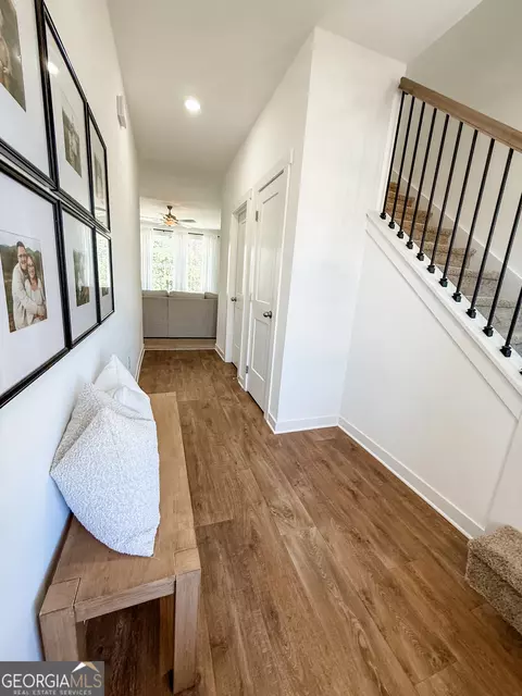 Entry Way - 99 Boulder Dr, Toccoa, GA 30577 photo 1 of 2