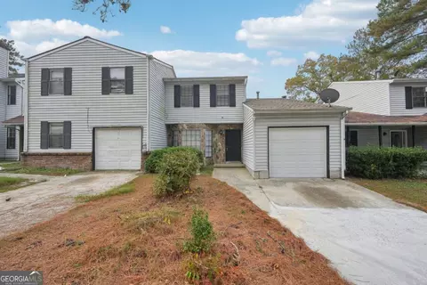 703 Pine Tree Trl, Atlanta, GA 30349