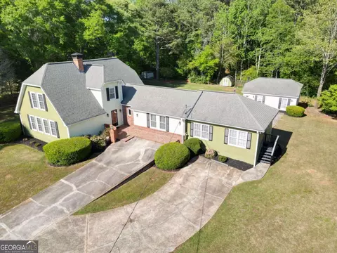 384 Rack Rd, Lawrenceville, GA 30044