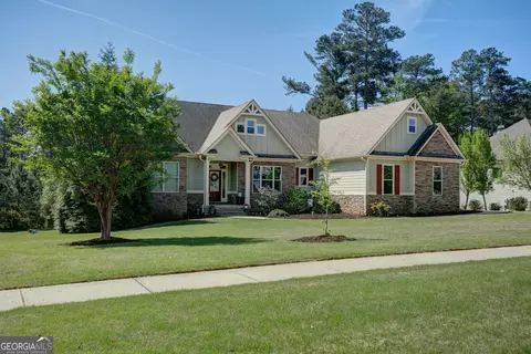 Exterior - 137 Kenmare Row, Tyrone, GA 30290 photo 2 of 14