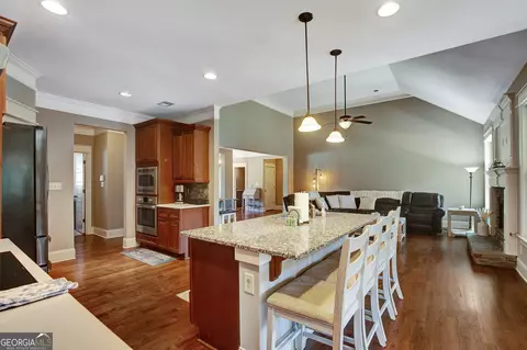 Kitchen - 137 Kenmare Row, Tyrone, GA 30290 photo 1 of 10