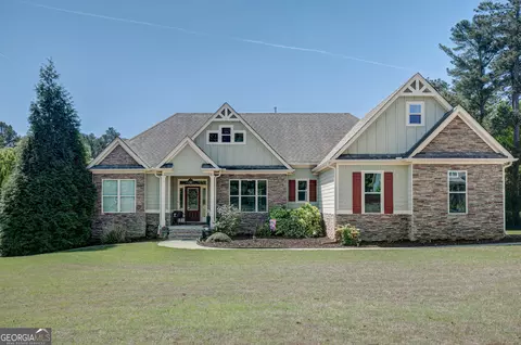 Exterior - 137 Kenmare Row, Tyrone, GA 30290 photo 14 of 14