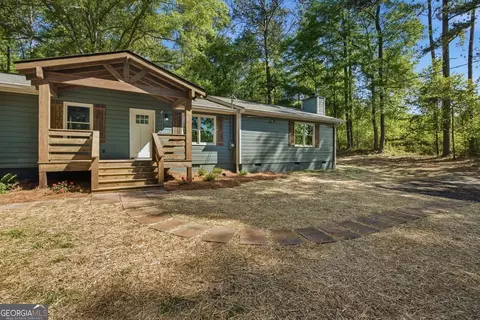 Exterior - 4599 Rex Rd, Rex, GA 30273 photo 3 of 12