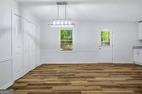 Dining - 4599 Rex Rd, Rex, GA 30273 photo 1 of 1
