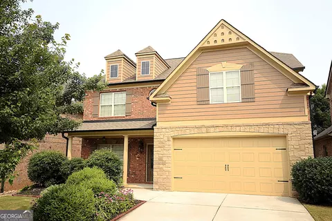 560 Tuscany Walk Ln, Lawrenceville, GA 30043