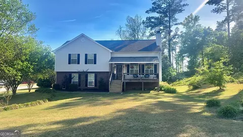 605 Dakota St, Bethlehem, GA 30620