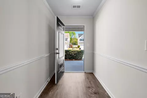 Entry Way - 230 Crestfield Cir, Covington, GA 30016 photo 1 of 5