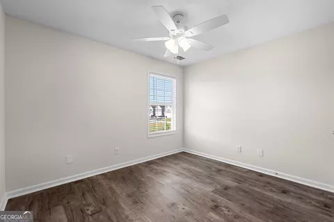 Bedroom - 230 Crestfield Cir, Covington, GA 30016 photo 5 of 7